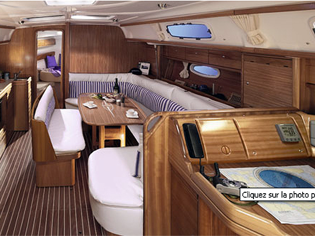 Bavaria 39 Cruiser image