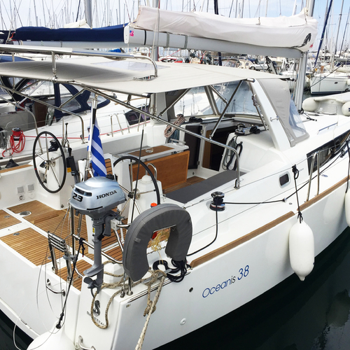 Oceanis 38