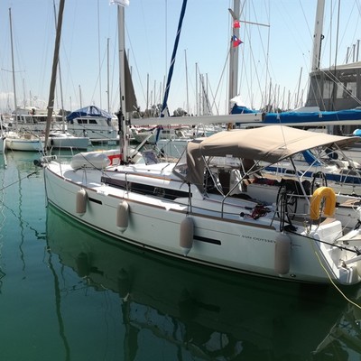 Sun Odyssey 389