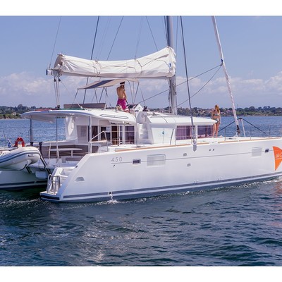 Lagoon 450