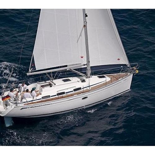 Bavaria 33
