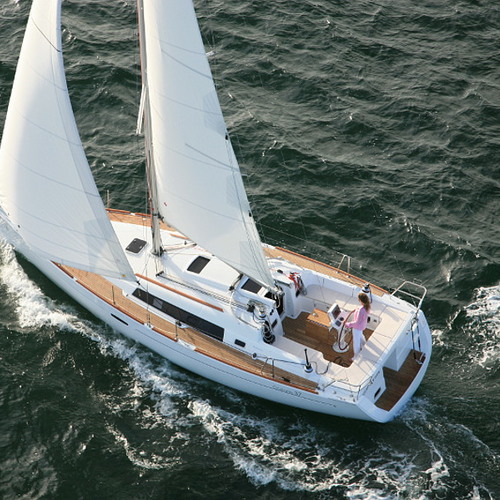 Oceanis 37