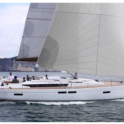 Sun Odyssey 469